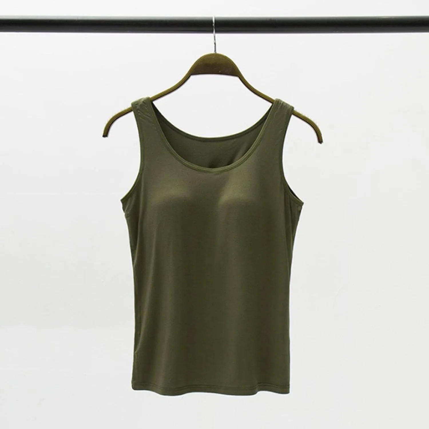 Camisole Tops for Women Built in Bra Spaghetti Strap Workout Yoga Shirts Basic Padded Tank Tops 2025 Summer Clothes