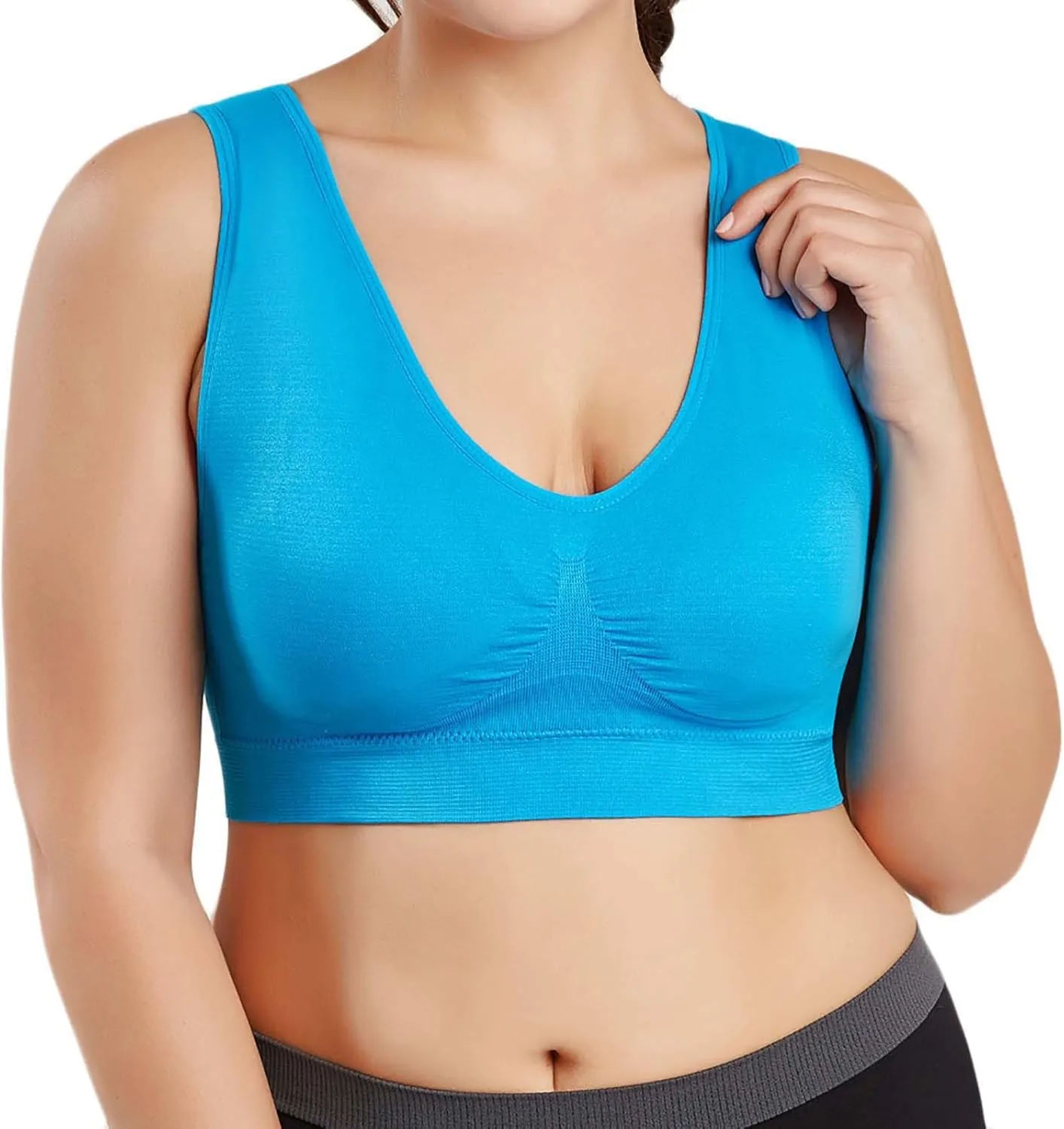 Ctreela Women's Built Up Tank Style Sports Bra, 3 Pack Cami Workout Bras, Seamless Comfortable Sports Bra for Gym Work Sleep