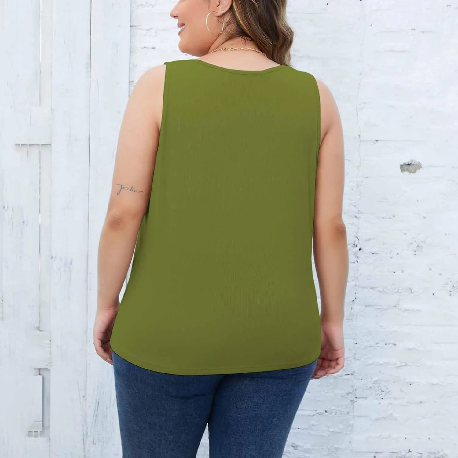 Plus Size Tank Tops for Women Ribbed V Neck Sleeveless Shirt Solid Color Oversized Basic Summer Casual Trendy Tanks