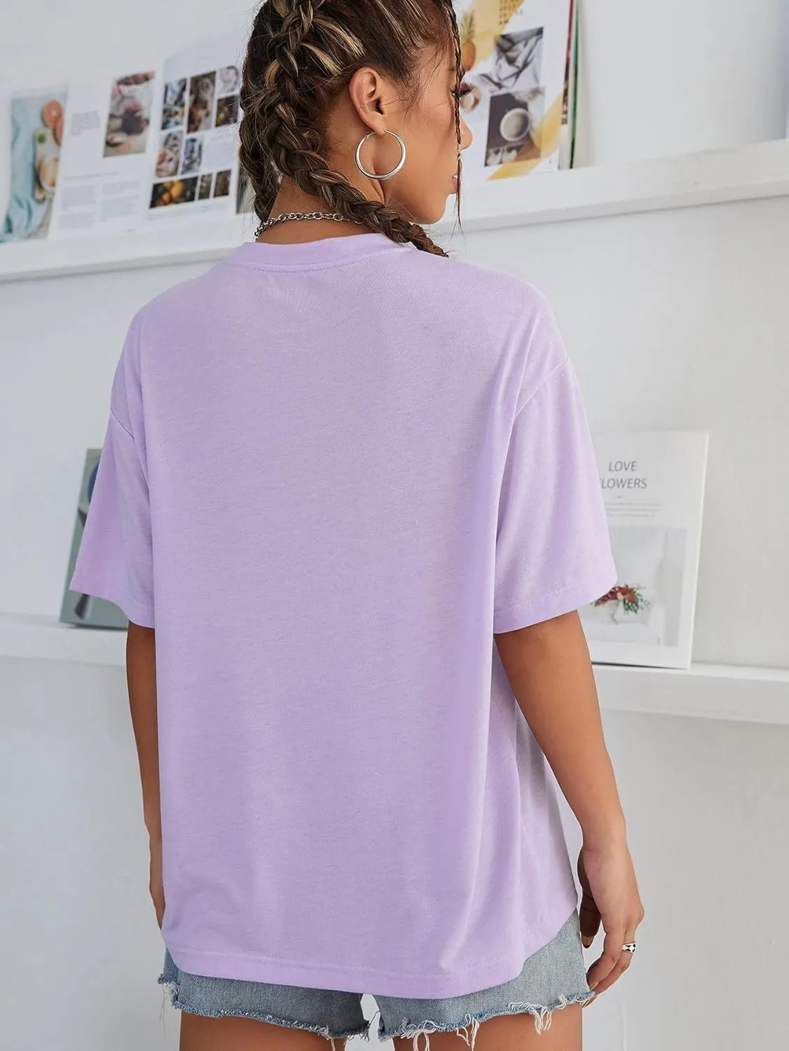 SISKIN Butterfly T Shirts for Women, Oversized Graphic Tees for Women, Plus Size Graphic Tees for Women
