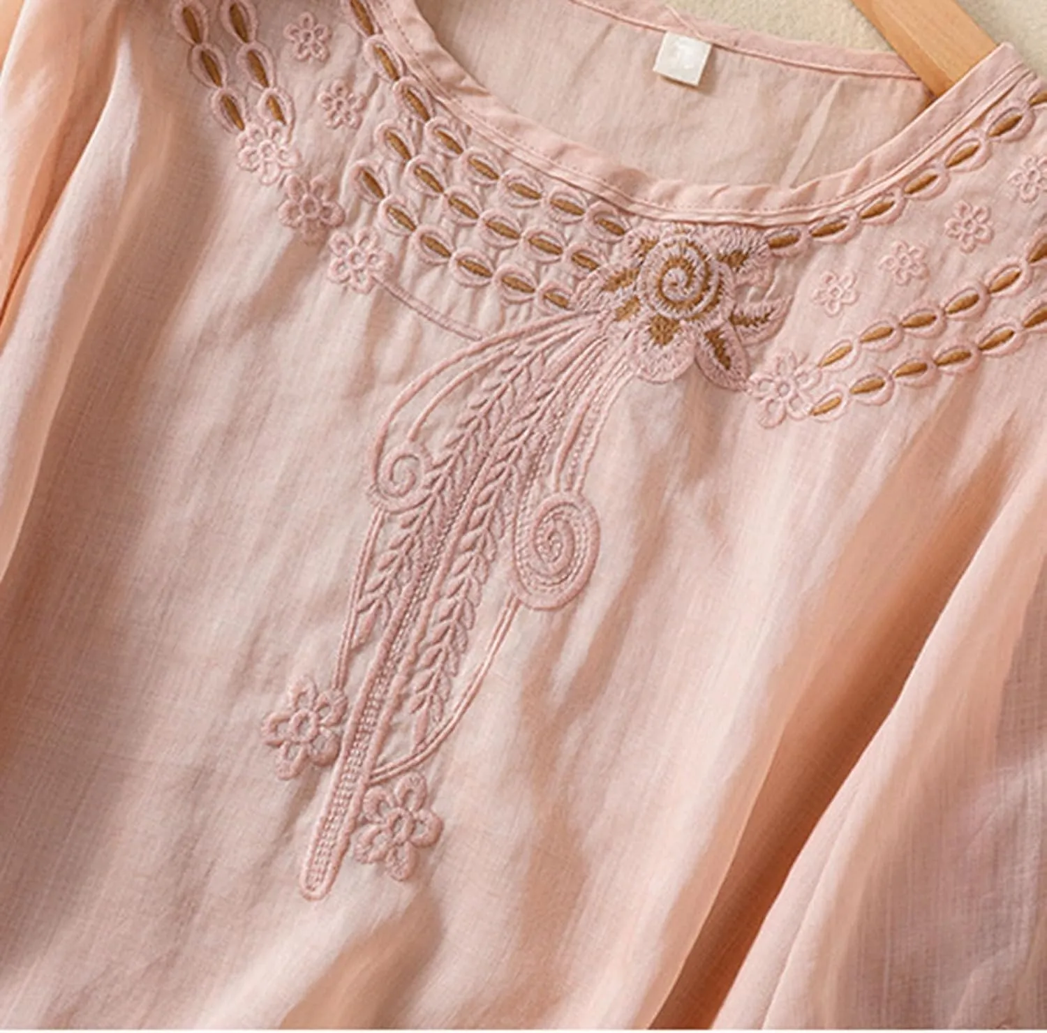 Summer Women Cotton Linen T-Shirt Tops Fashion Half Sleeve Floral Embroidered Shirts Casual Loose Boho Blouses Babydoll