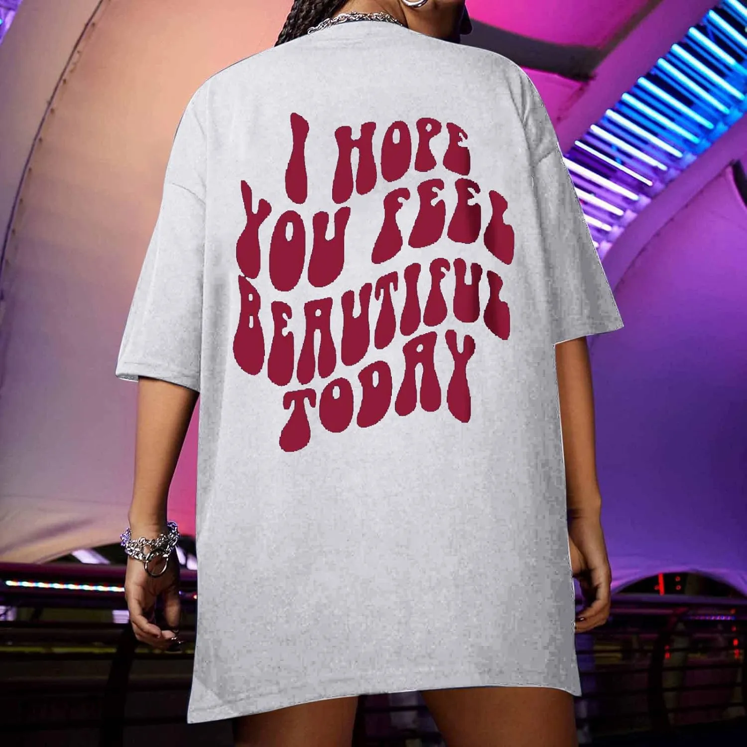 Womens Summer Tops Short Sleeve Tees Cute Tshirt for Teen Girls Graphic Tees Pullover Oversized T Shirts