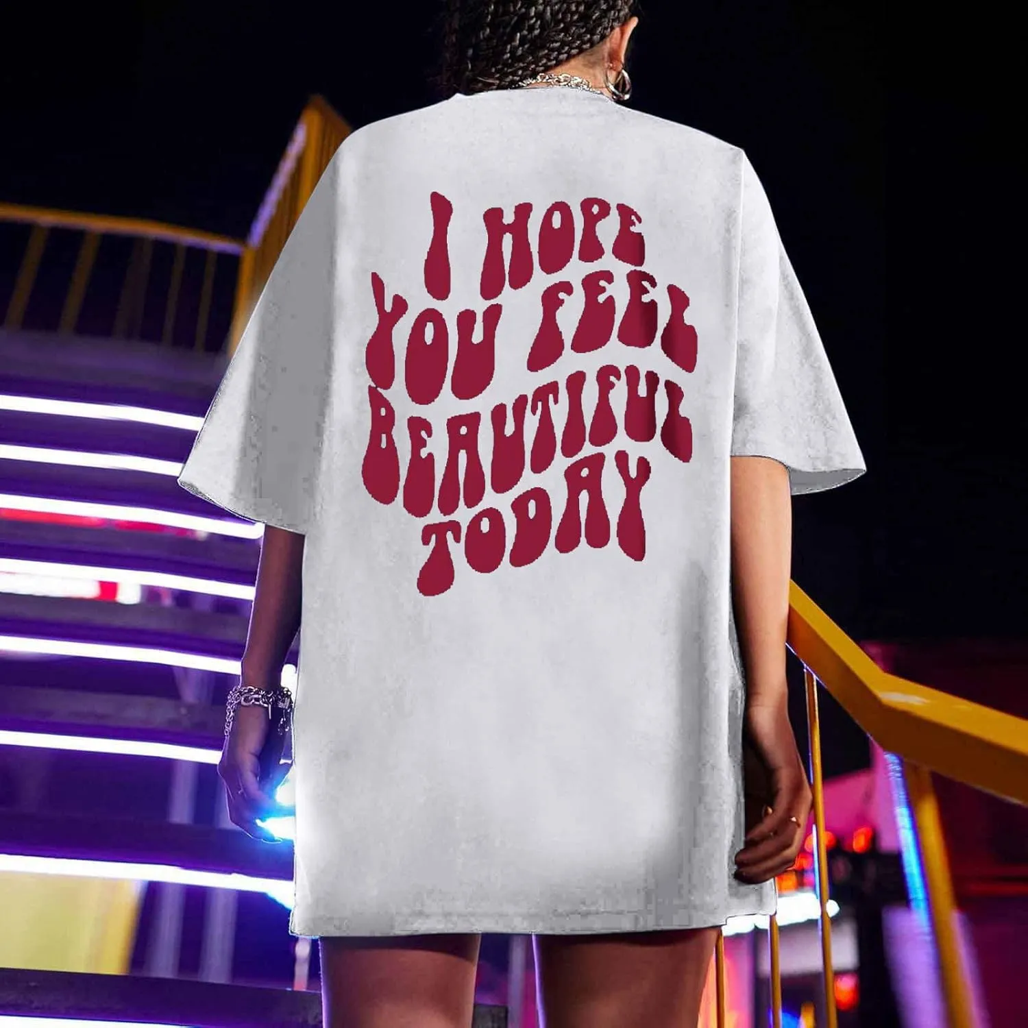 Womens Summer Tops Short Sleeve Tees Cute Tshirt for Teen Girls Graphic Tees Pullover Oversized T Shirts